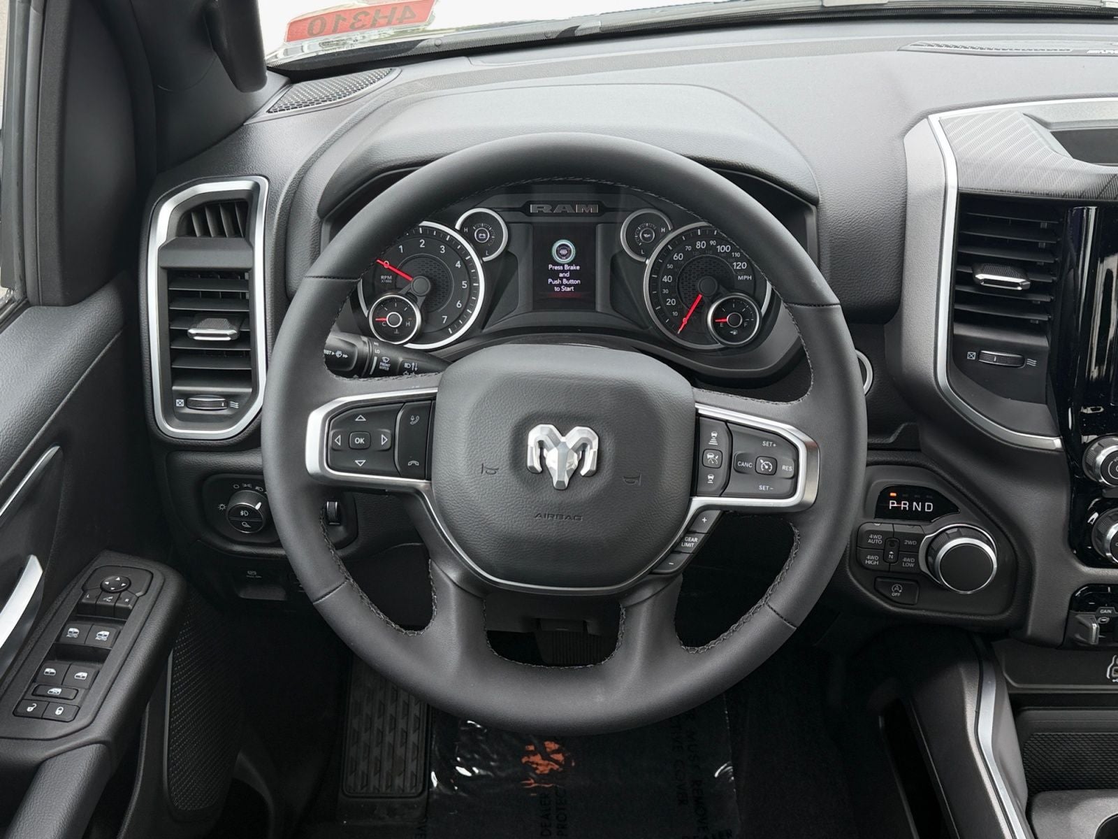 2026 RAM 1500 Big Horn Crew Cab 4x4 5'7' Box