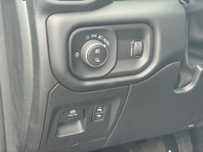 2026 RAM 1500 Big Horn Crew Cab 4x4 5'7' Box
