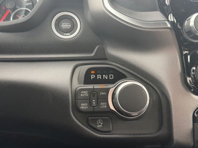 2026 RAM 1500 Big Horn Crew Cab 4x4 5'7' Box