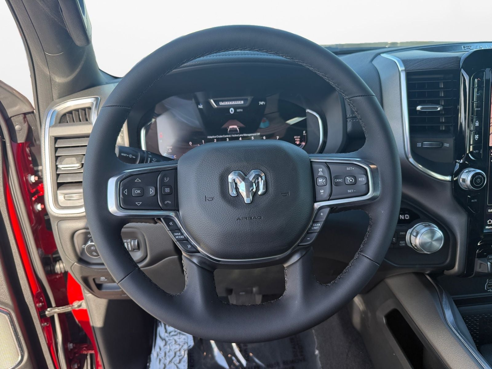 2027 RAM Ram 1500 RAM 1500 LARAMIE CREW CAB 4X4 5'7' BOX