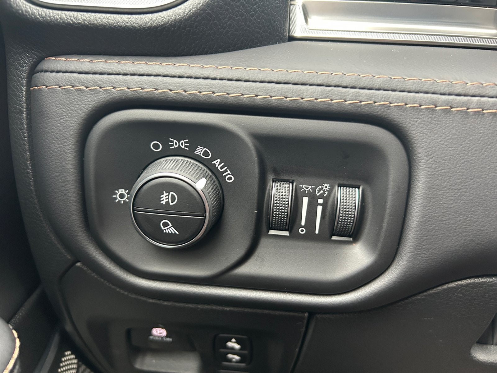 2027 RAM Ram 1500 RAM 1500 TUNGSTEN CREW CAB 4X4 5'7' BOX