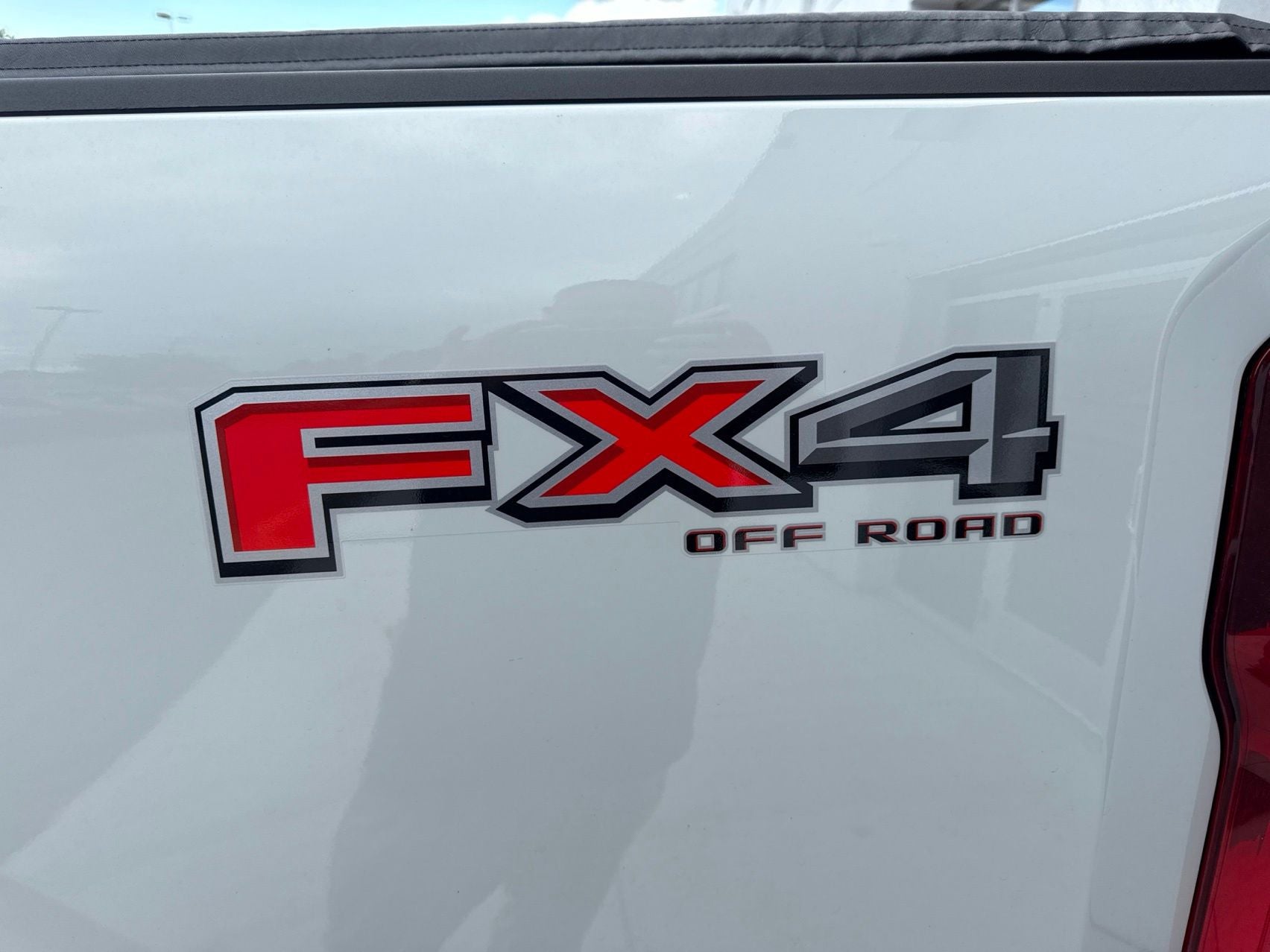 2025 Ford F-350SD Lariat