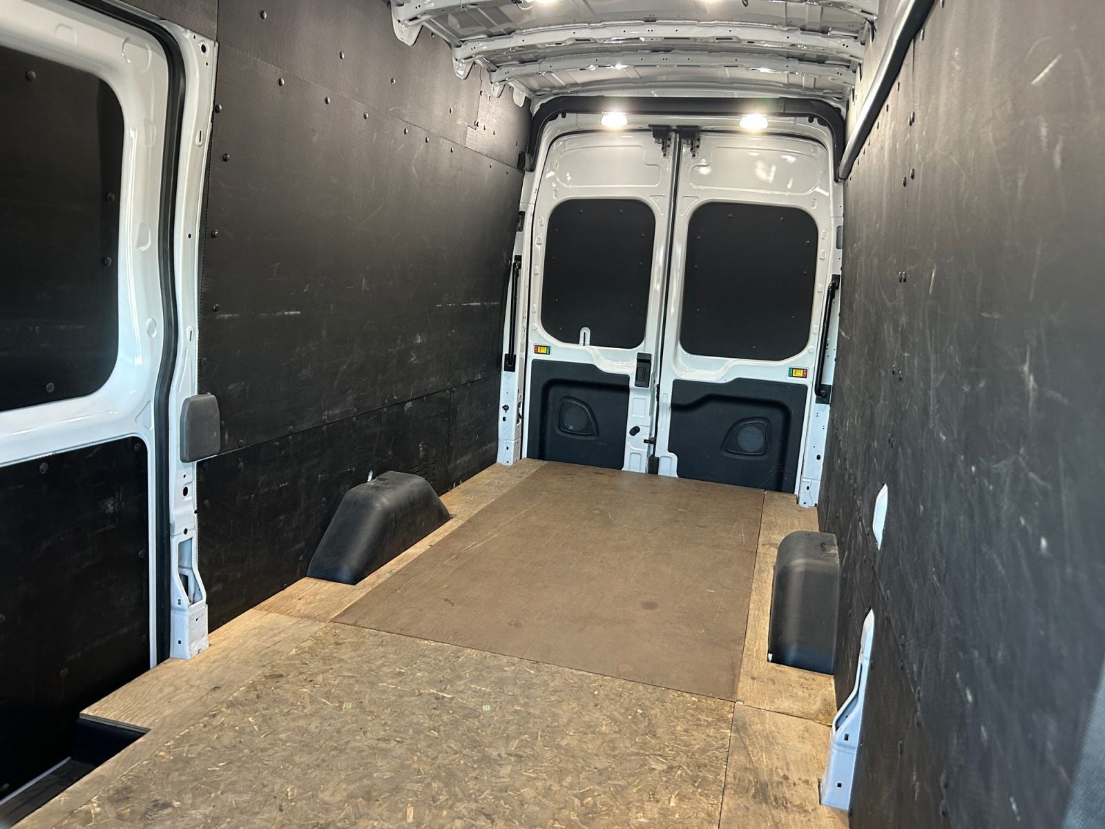 2025 Ford Transit-250 Cargo Van Base