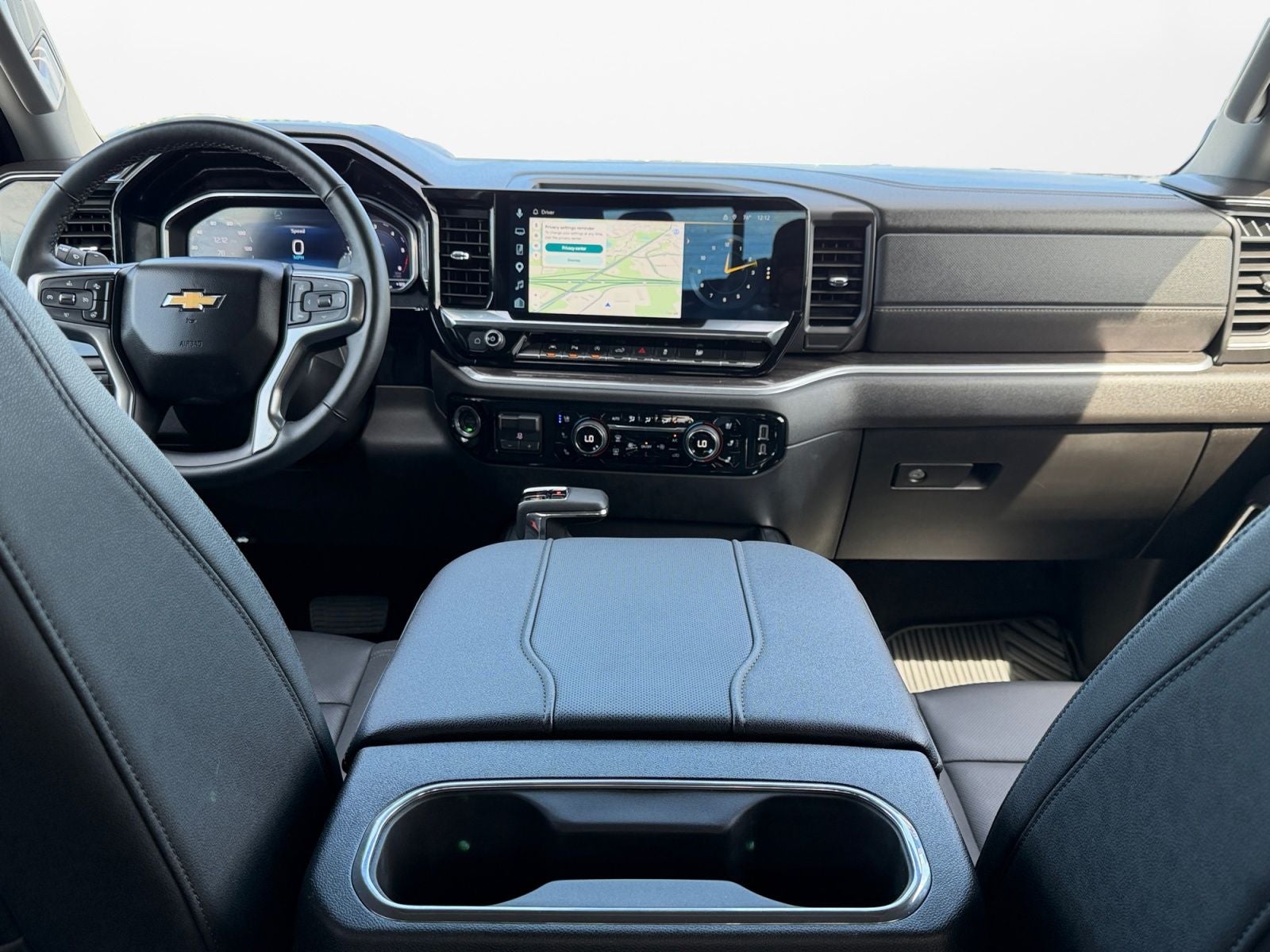 2025 Chevrolet Silverado 1500 4WD LTZ