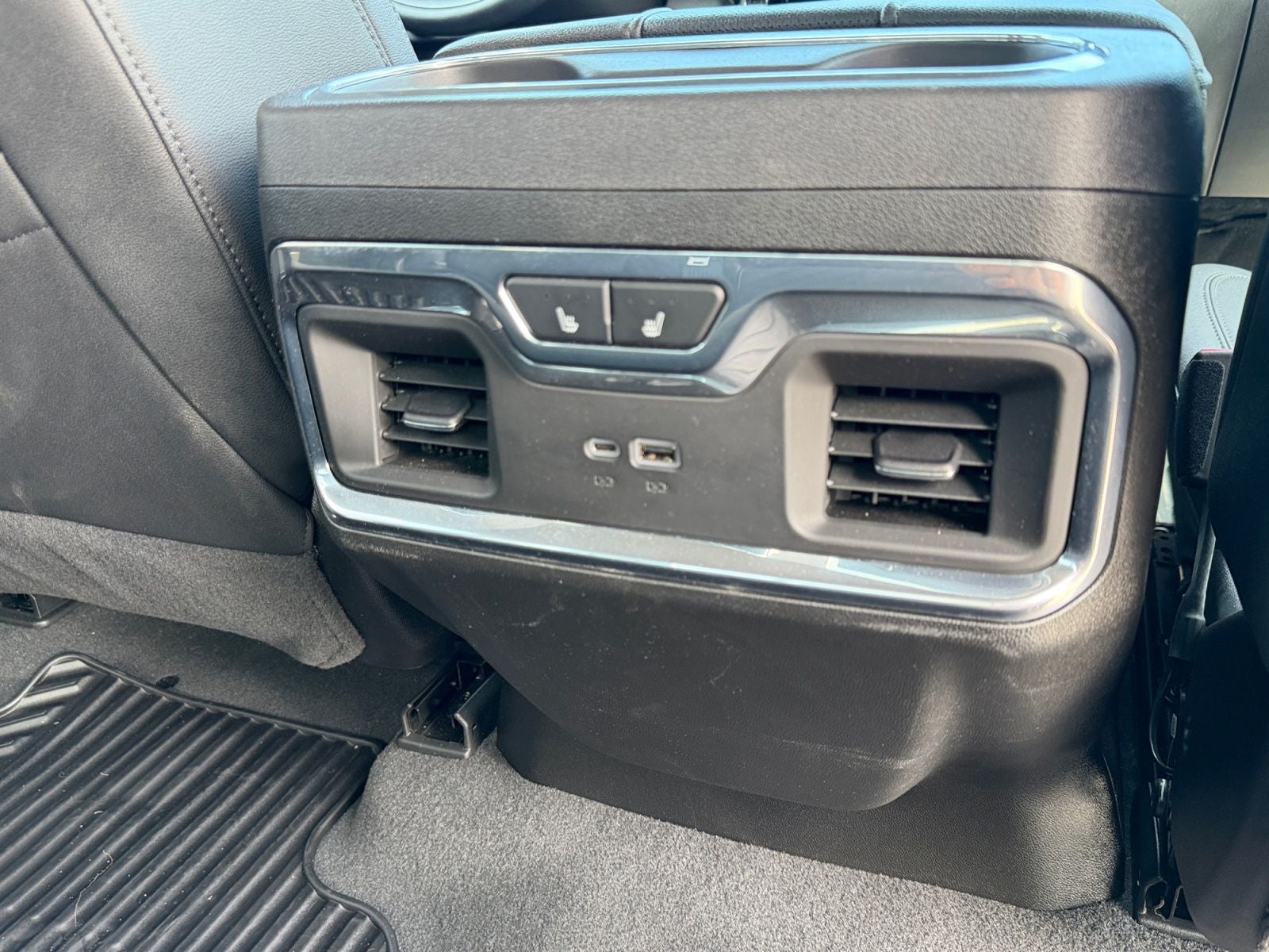 2025 Chevrolet Silverado 1500 4WD LTZ