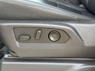 2025 Chevrolet Silverado 1500 4WD LTZ