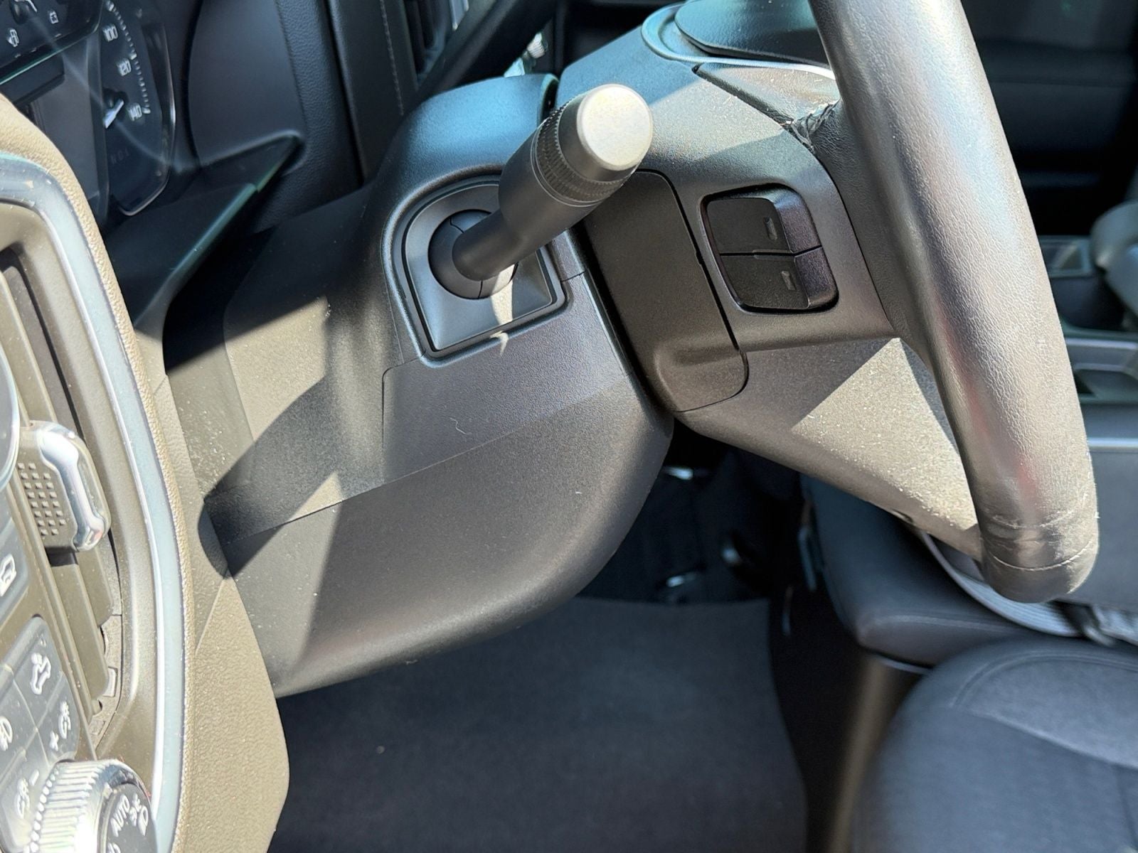 2021 GMC Sierra 1500 4WD Crew Cab Short Box Elevation