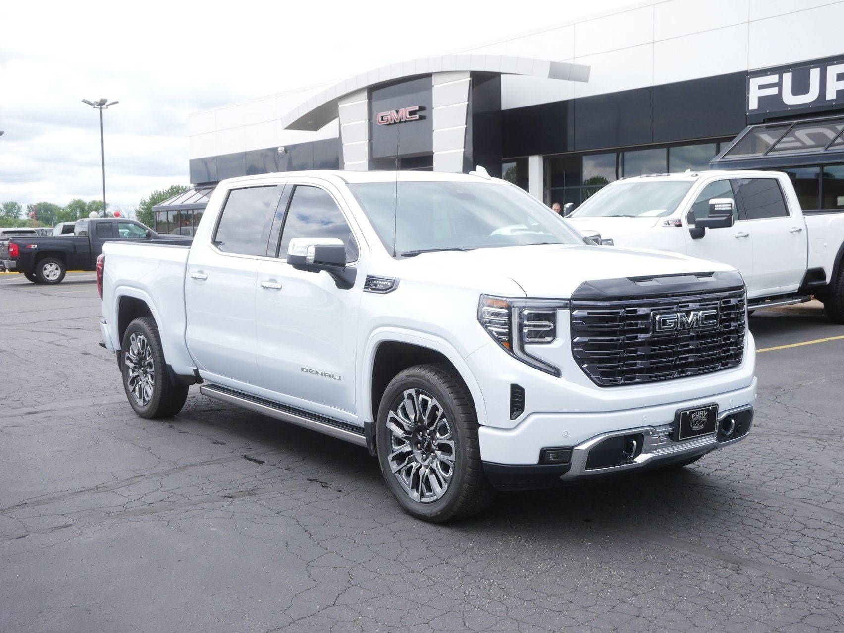 2026 GMC Sierra 1500 Crew Cab, Short Bed, Denali Ultimate, 4WD