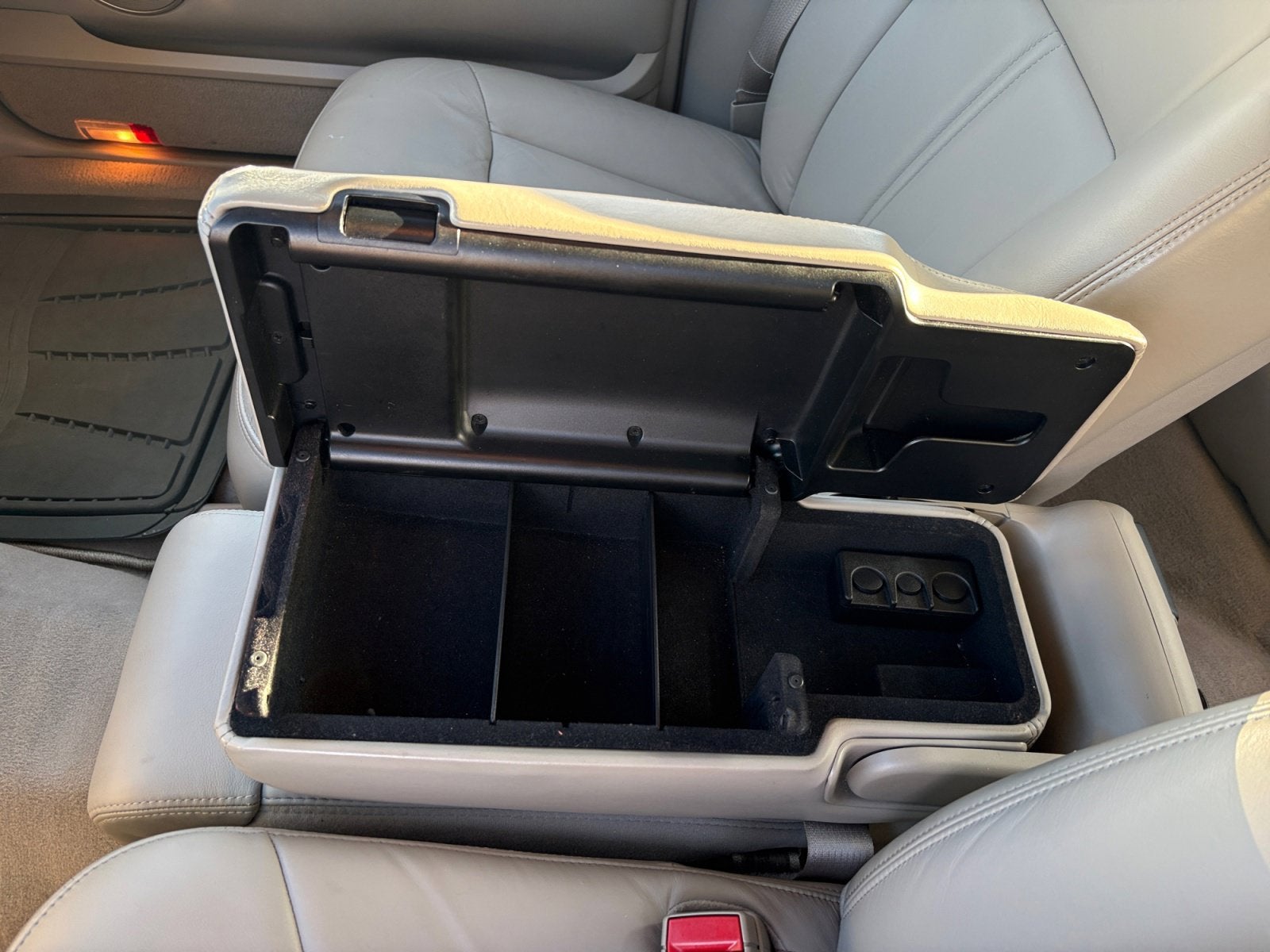 2004 Lincoln Town Car Ultimate