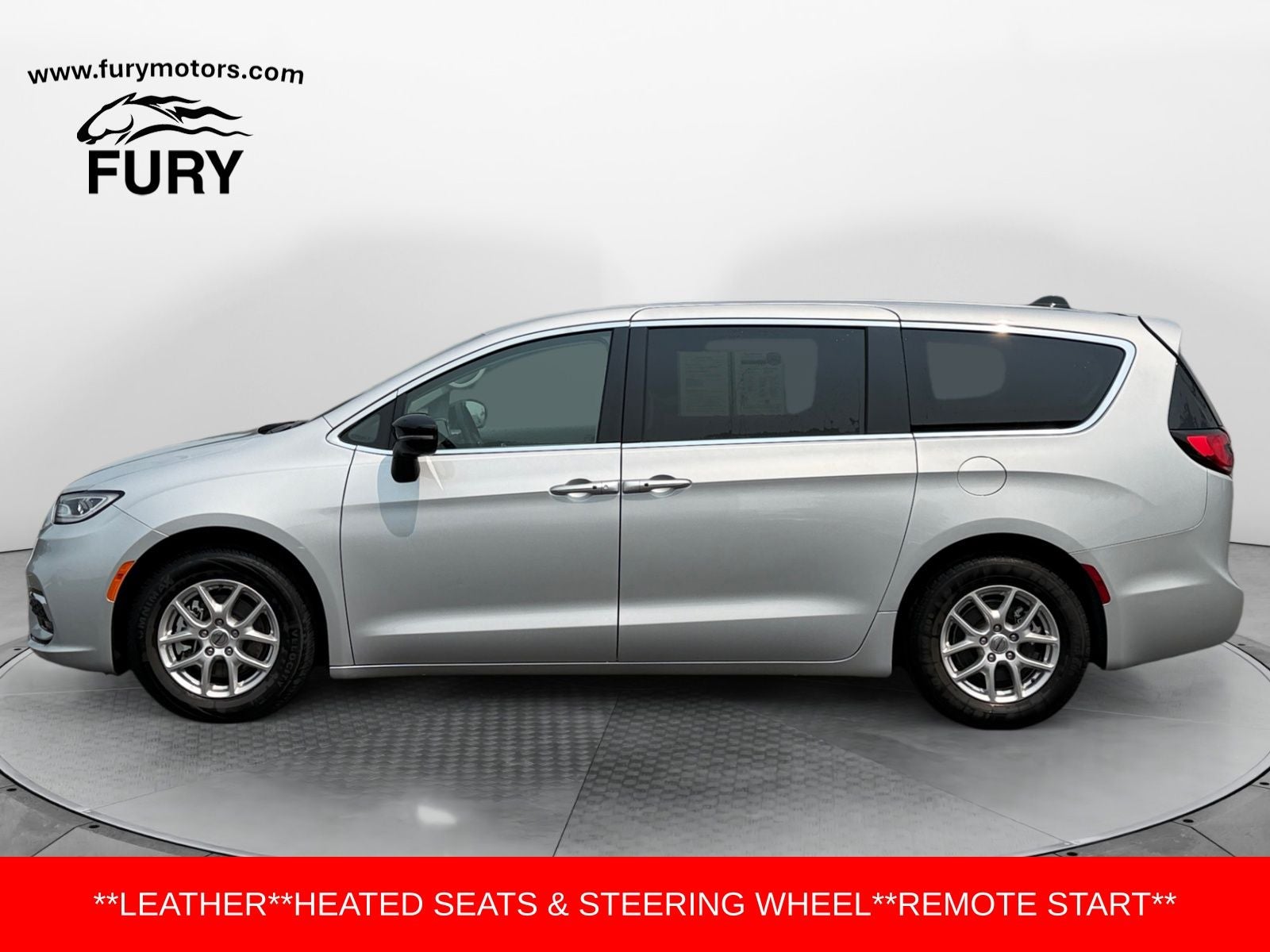 2024 Chrysler Pacifica Touring L