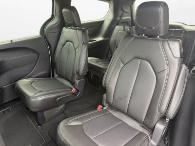 2027 Chrysler Pacifica PACIFICA SELECT AWD