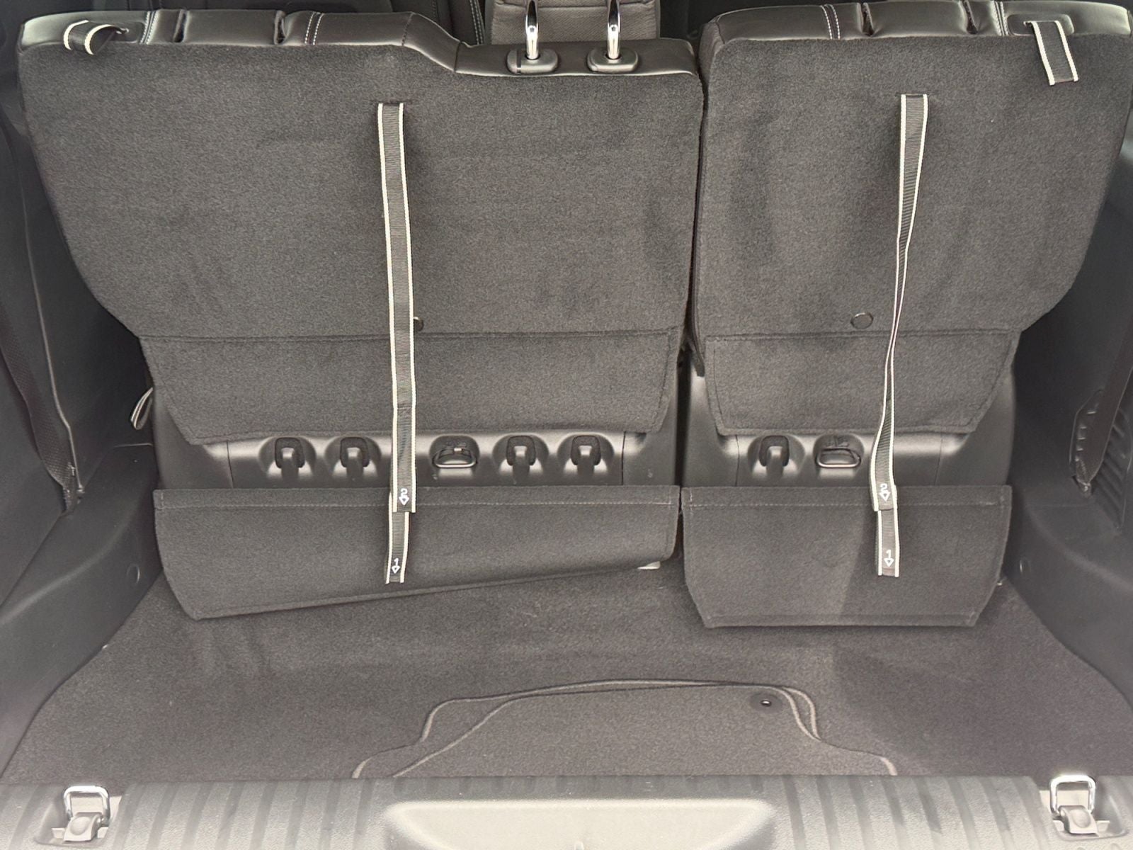 2027 Chrysler Pacifica PACIFICA SELECT AWD