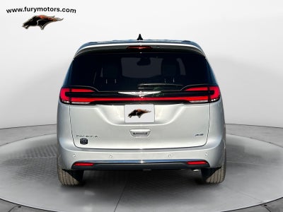 2026 Chrysler Pacifica PACIFICA SELECT AWD