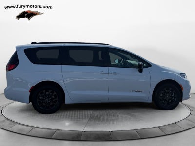 2026 Chrysler Pacifica PACIFICA SELECT AWD