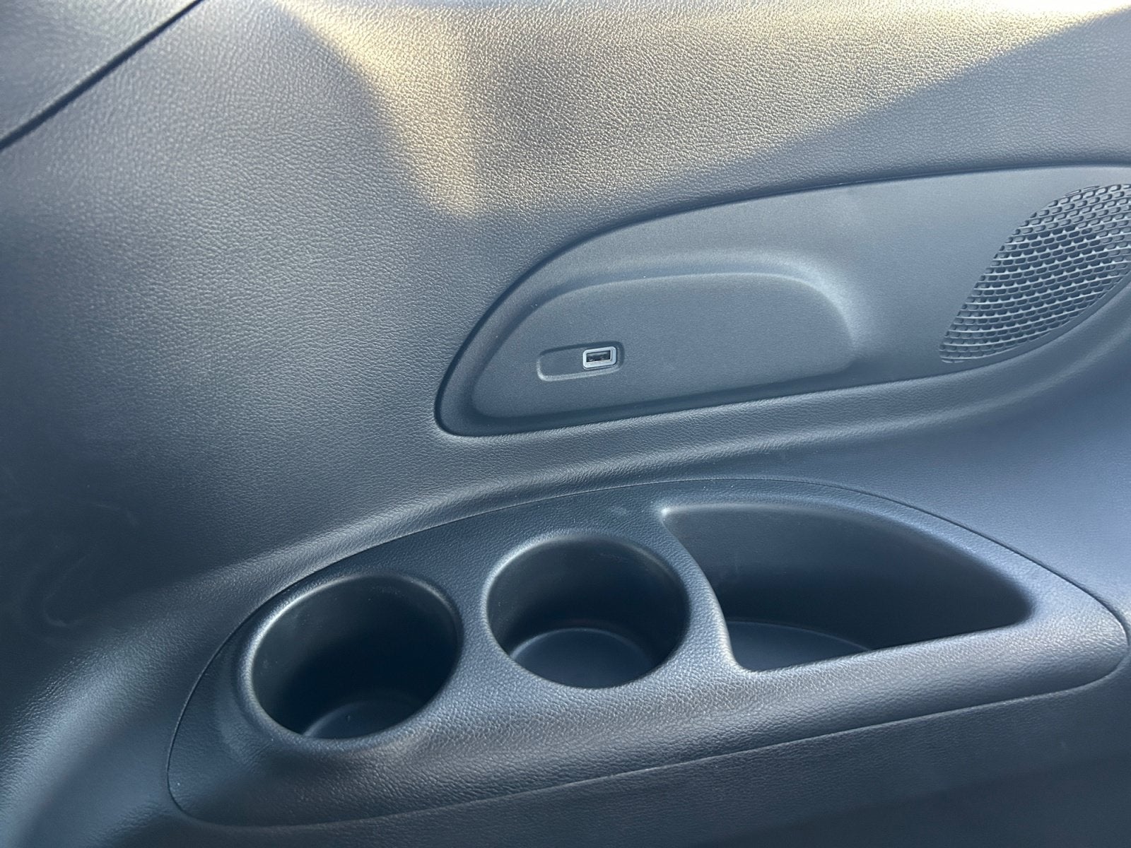 2027 Chrysler Pacifica PACIFICA SELECT AWD