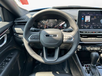 2025 Jeep Compass COMPASS LIMITED 4X4