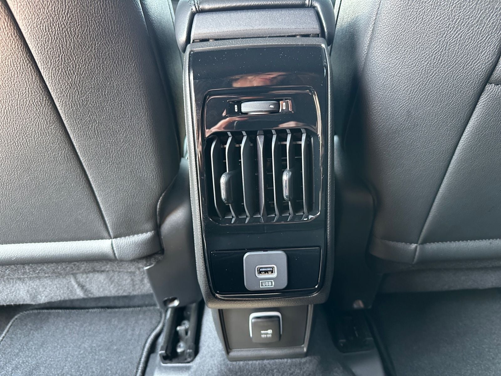 2025 Jeep Compass COMPASS LIMITED 4X4