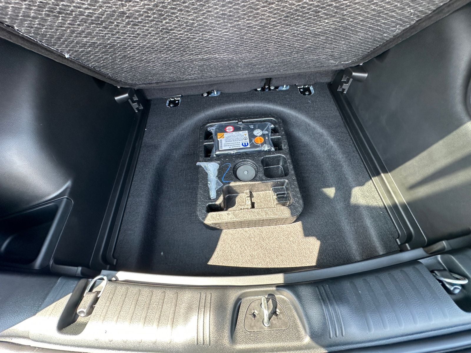 2025 Jeep Compass COMPASS LIMITED 4X4