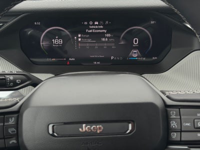 2026 Jeep Cherokee CHEROKEE LAREDO 4X4