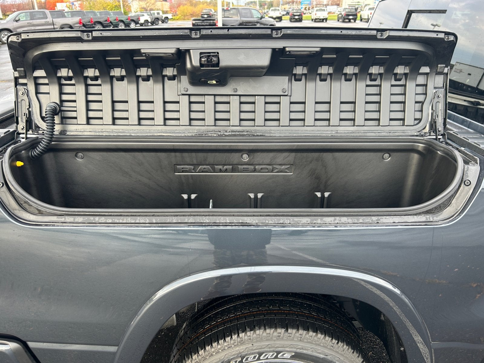 2027 RAM Ram 1500 RAM 1500 BIG HORN CREW CAB 4X4 5'7' BOX