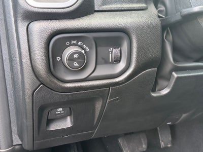 2026 RAM 1500 RAM 1500 EXPRESS CREW CAB 4X4 5'7' BOX