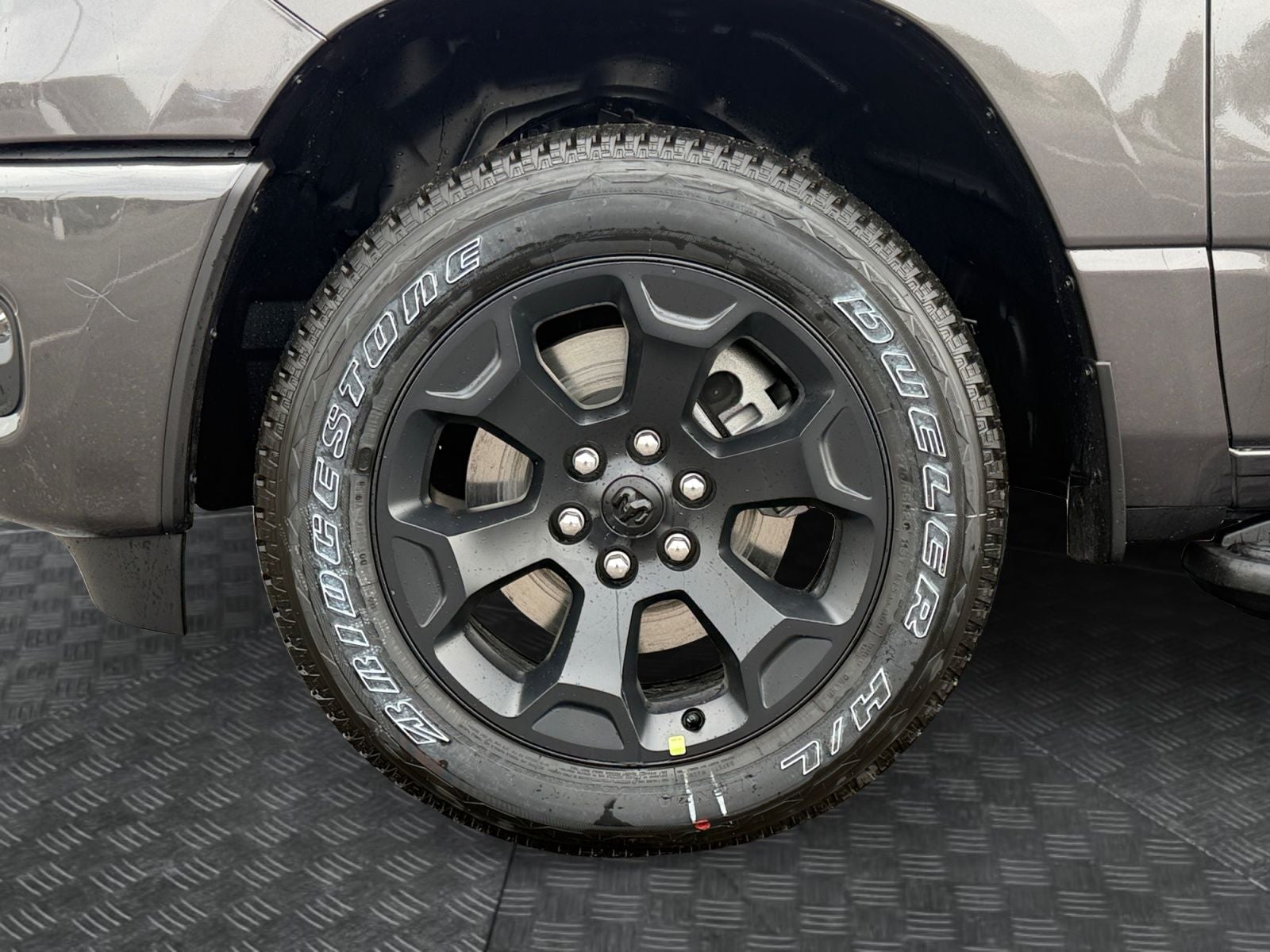 2026 RAM Ram 1500 RAM 1500 EXPRESS CREW CAB 4X4 5'7' BOX