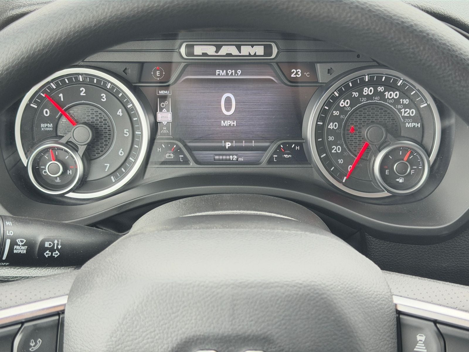2026 RAM Ram 1500 RAM 1500 EXPRESS CREW CAB 4X4 5'7' BOX