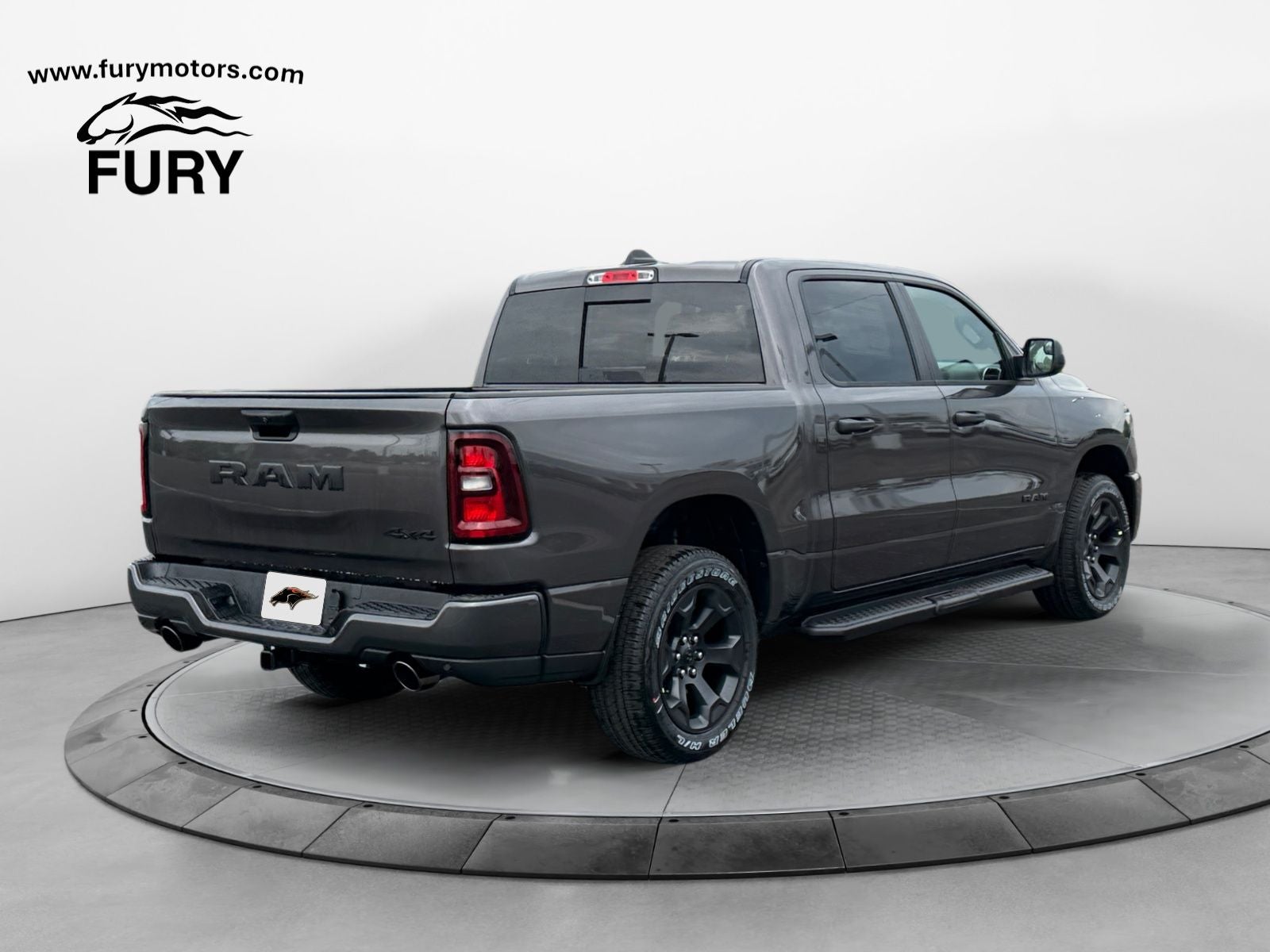 2026 RAM Ram 1500 RAM 1500 EXPRESS CREW CAB 4X4 5'7' BOX