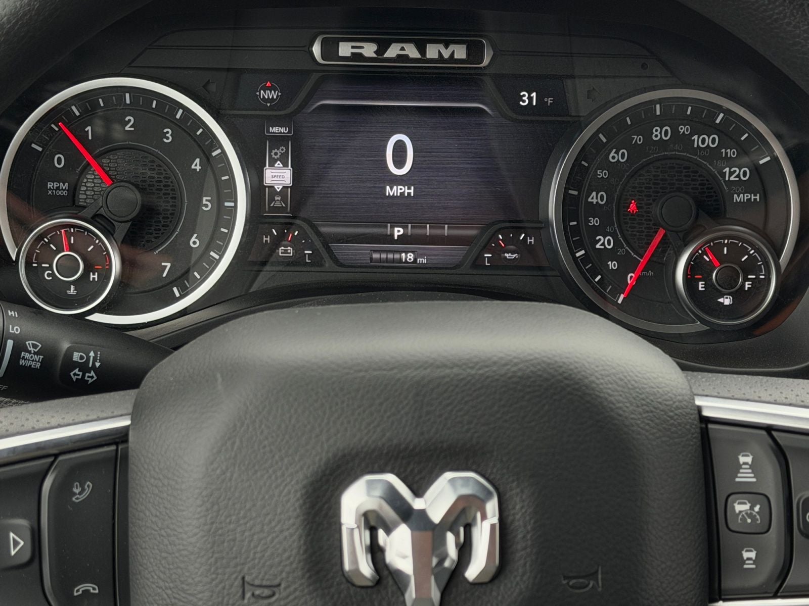 2026 RAM Ram 1500 RAM 1500 EXPRESS CREW CAB 4X4 5'7' BOX
