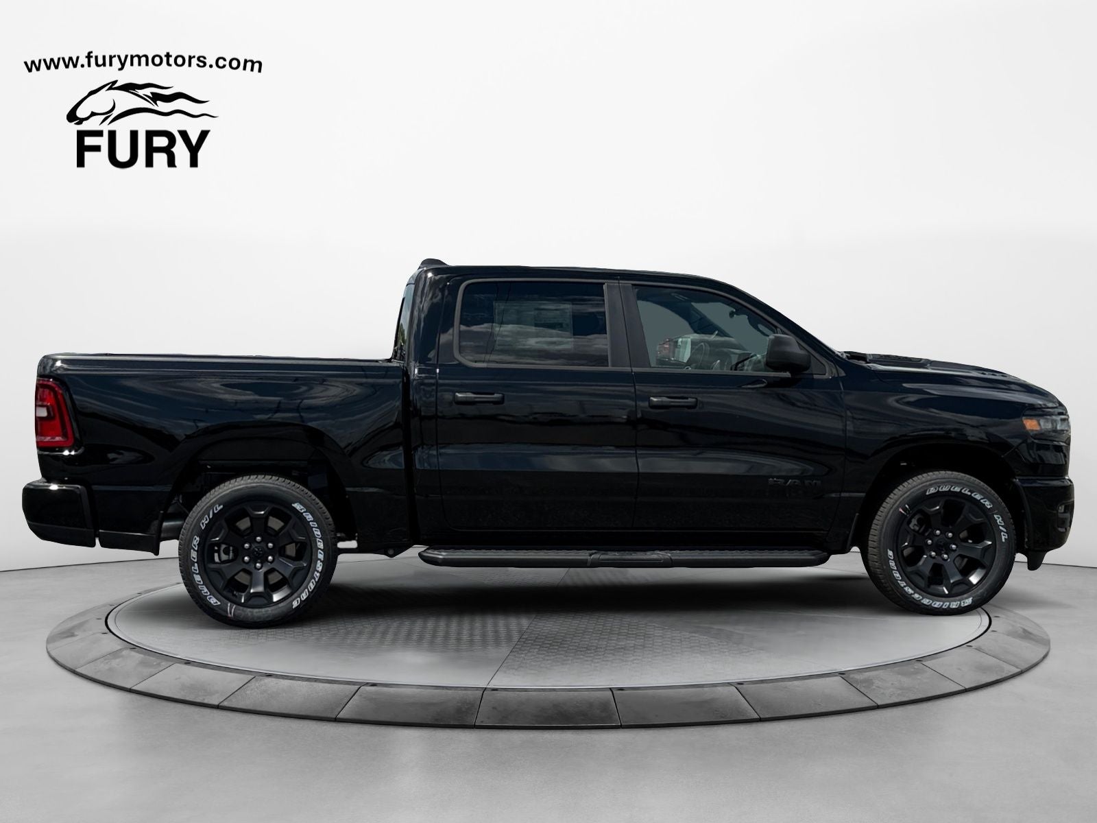 2026 RAM 1500 RAM 1500 EXPRESS CREW CAB 4X4 5'7' BOX