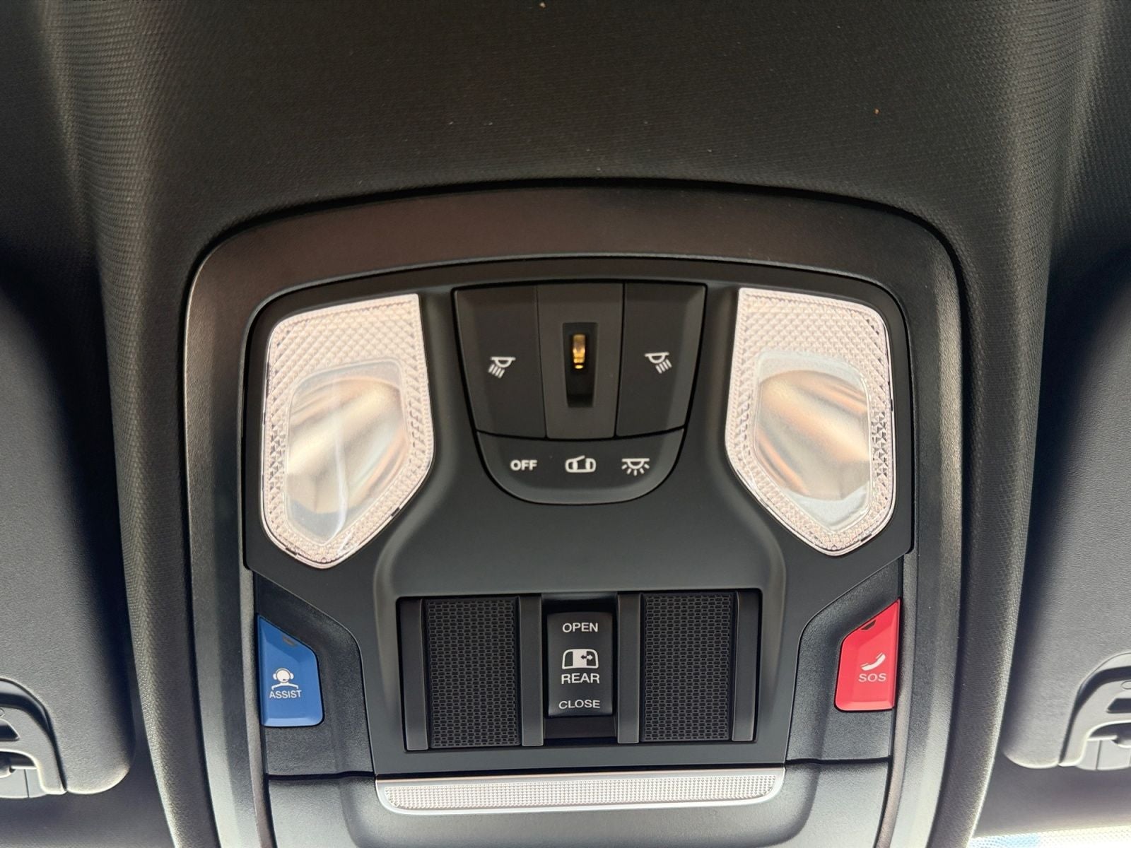 2026 RAM 1500 RAM 1500 EXPRESS CREW CAB 4X4 5'7' BOX