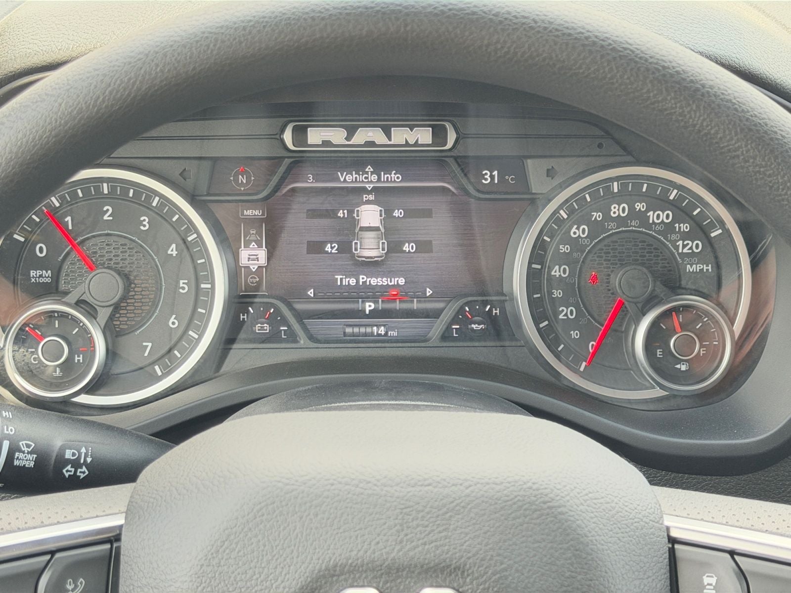 2026 RAM 1500 RAM 1500 EXPRESS CREW CAB 4X4 5'7' BOX