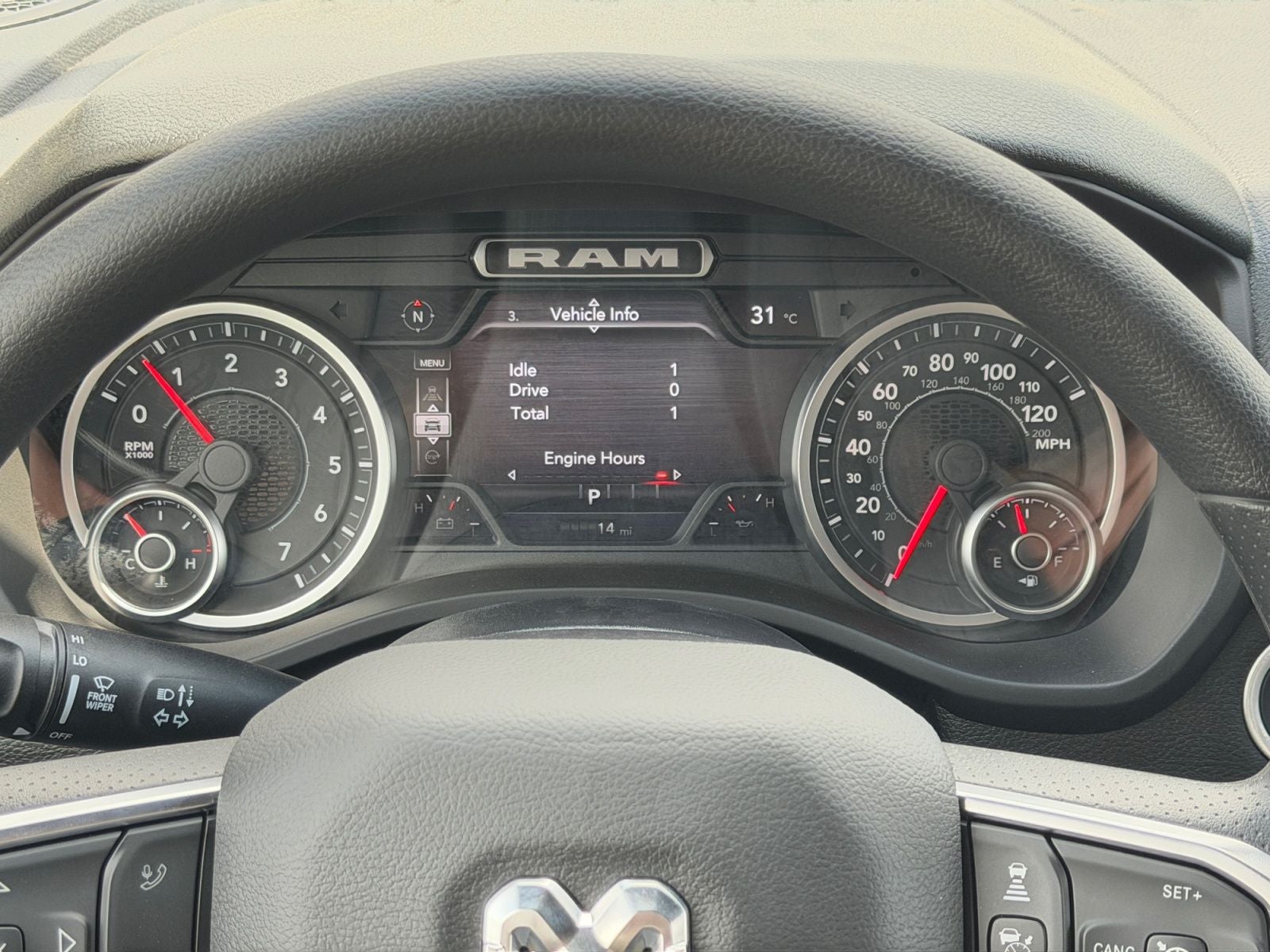 2026 RAM 1500 RAM 1500 EXPRESS CREW CAB 4X4 5'7' BOX