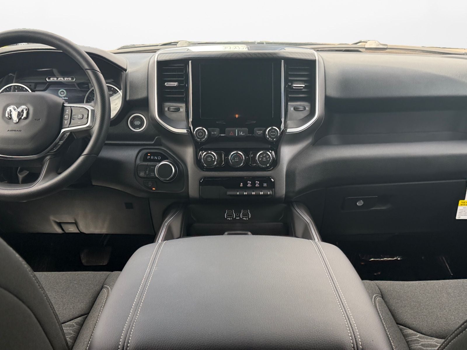 2026 RAM Ram 1500 RAM 1500 EXPRESS CREW CAB 4X4 5'7' BOX