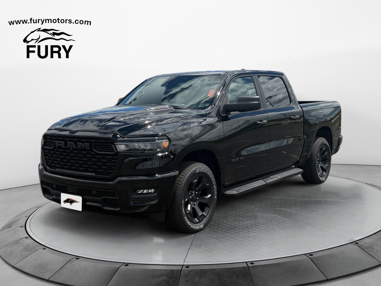 2026 RAM Ram 1500 RAM 1500 EXPRESS CREW CAB 4X4 5'7' BOX
