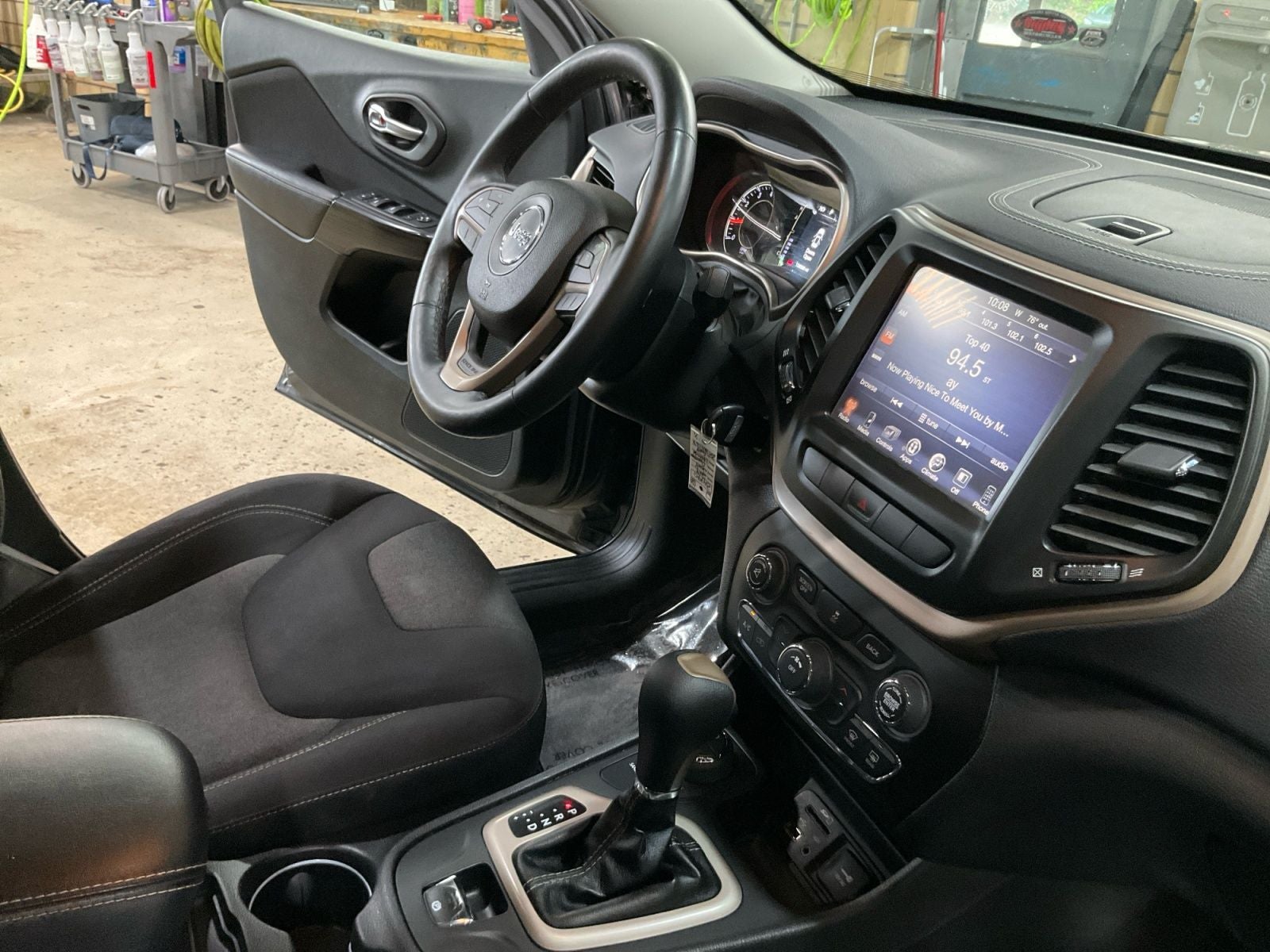 2014 Jeep Cherokee Altitude