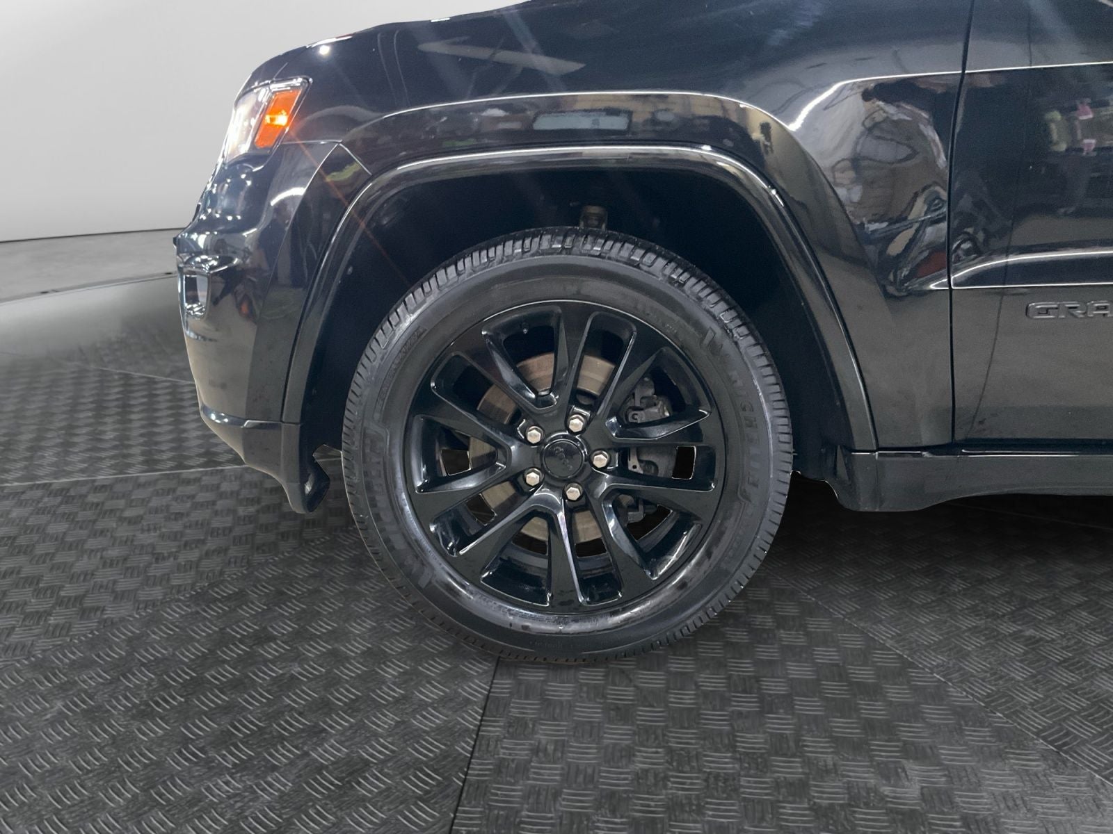 2021 Jeep Grand Cherokee Laredo X 4x4