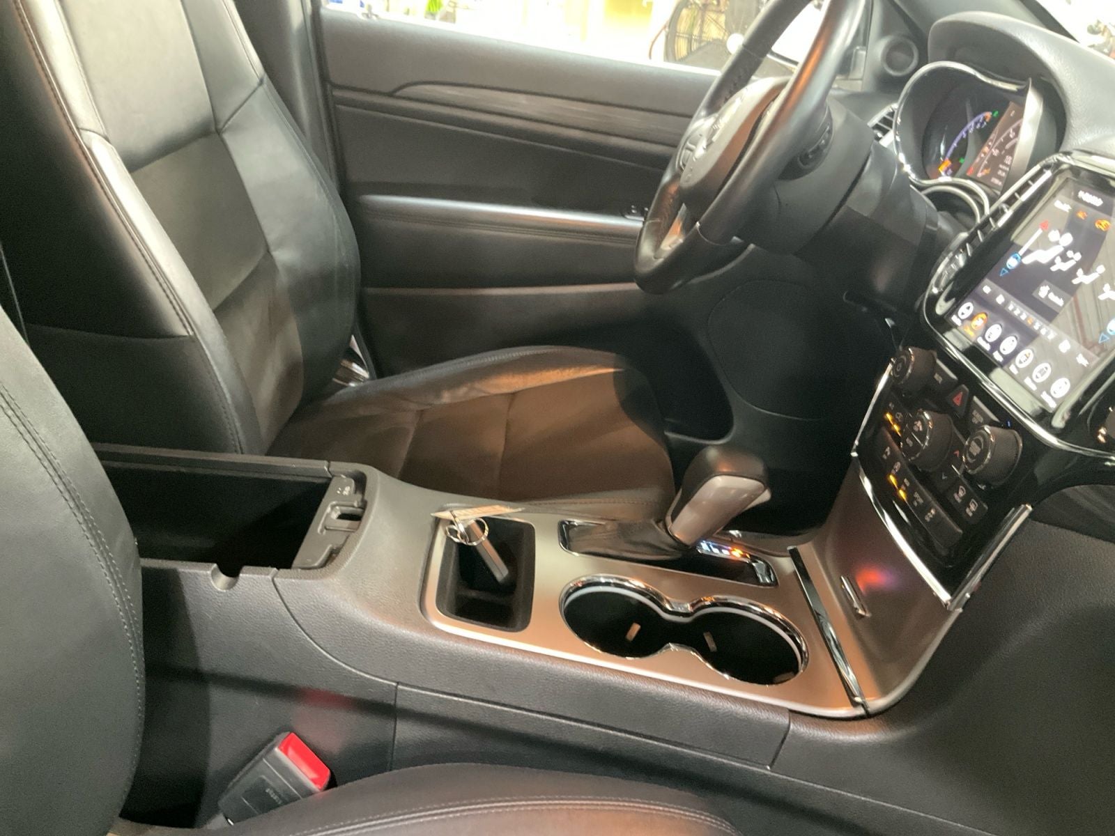 2021 Jeep Grand Cherokee Laredo X 4x4