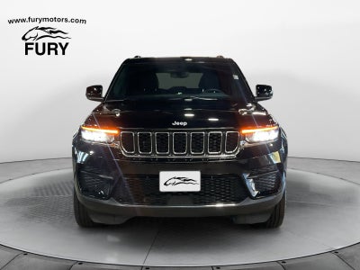 2024 Jeep Grand Cherokee Laredo 4x4