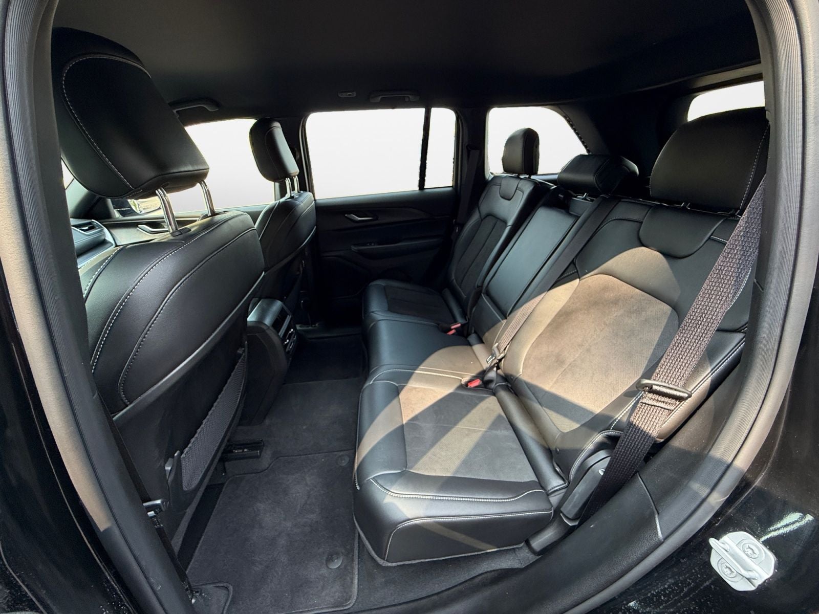 2025 Jeep Grand Cherokee Altitude 4x4