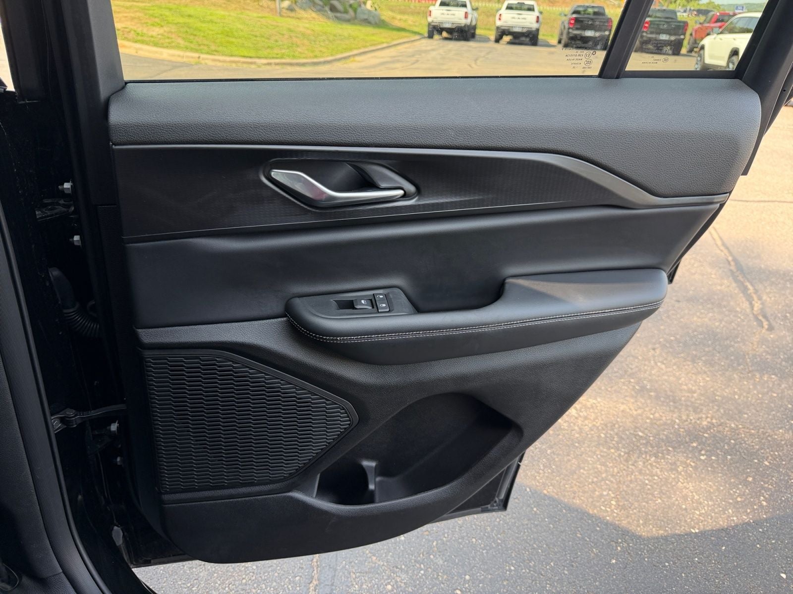 2025 Jeep Grand Cherokee Altitude 4x4
