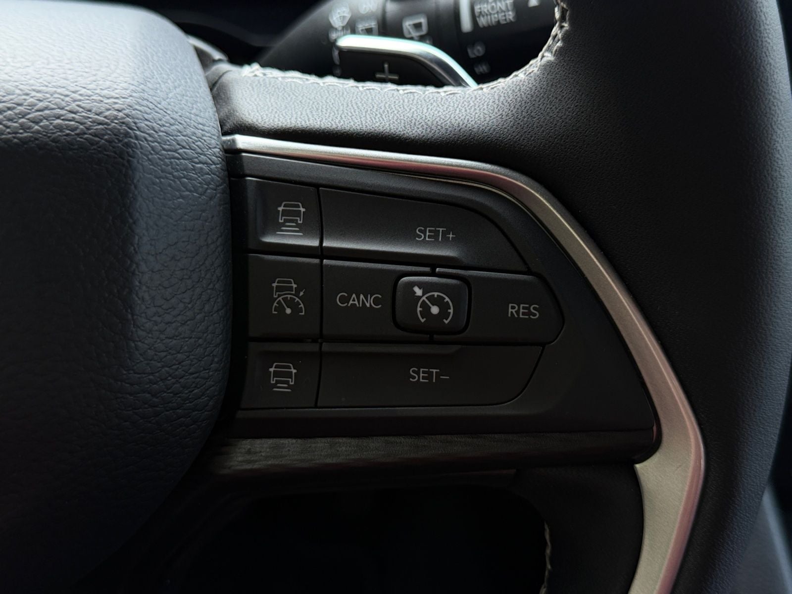2025 Jeep Grand Cherokee Altitude 4x4