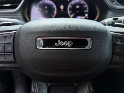 2025 Jeep Grand Cherokee Altitude 4x4