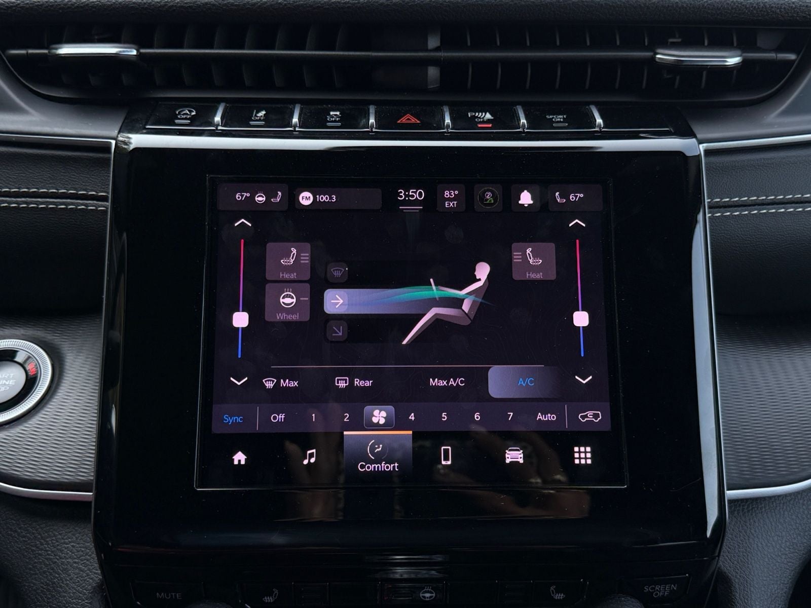 2025 Jeep Grand Cherokee Altitude 4x4