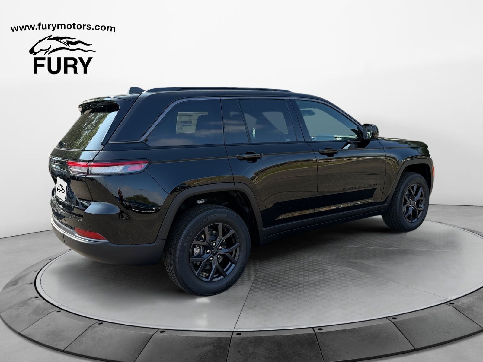 2027 Jeep Grand Cherokee GRAND CHEROKEE LAREDO ALTITUDE 4X4