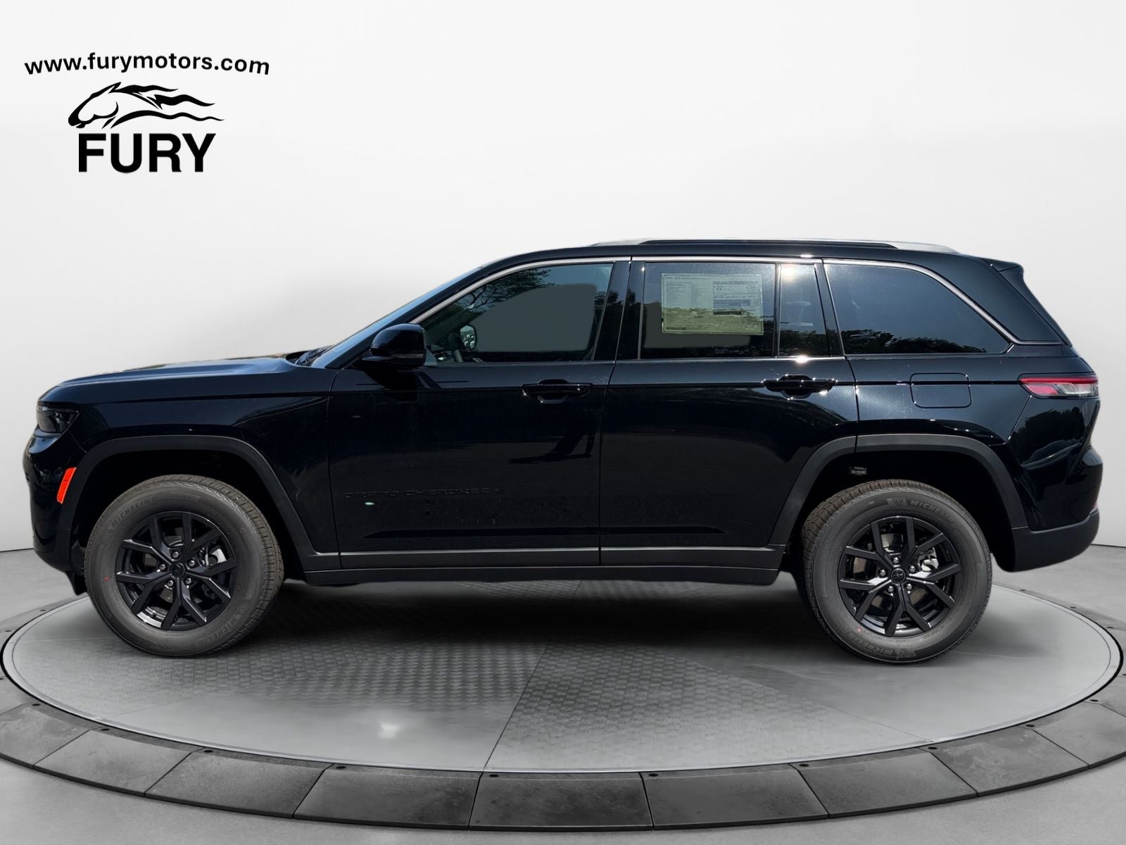 2027 Jeep Grand Cherokee GRAND CHEROKEE LAREDO ALTITUDE 4X4