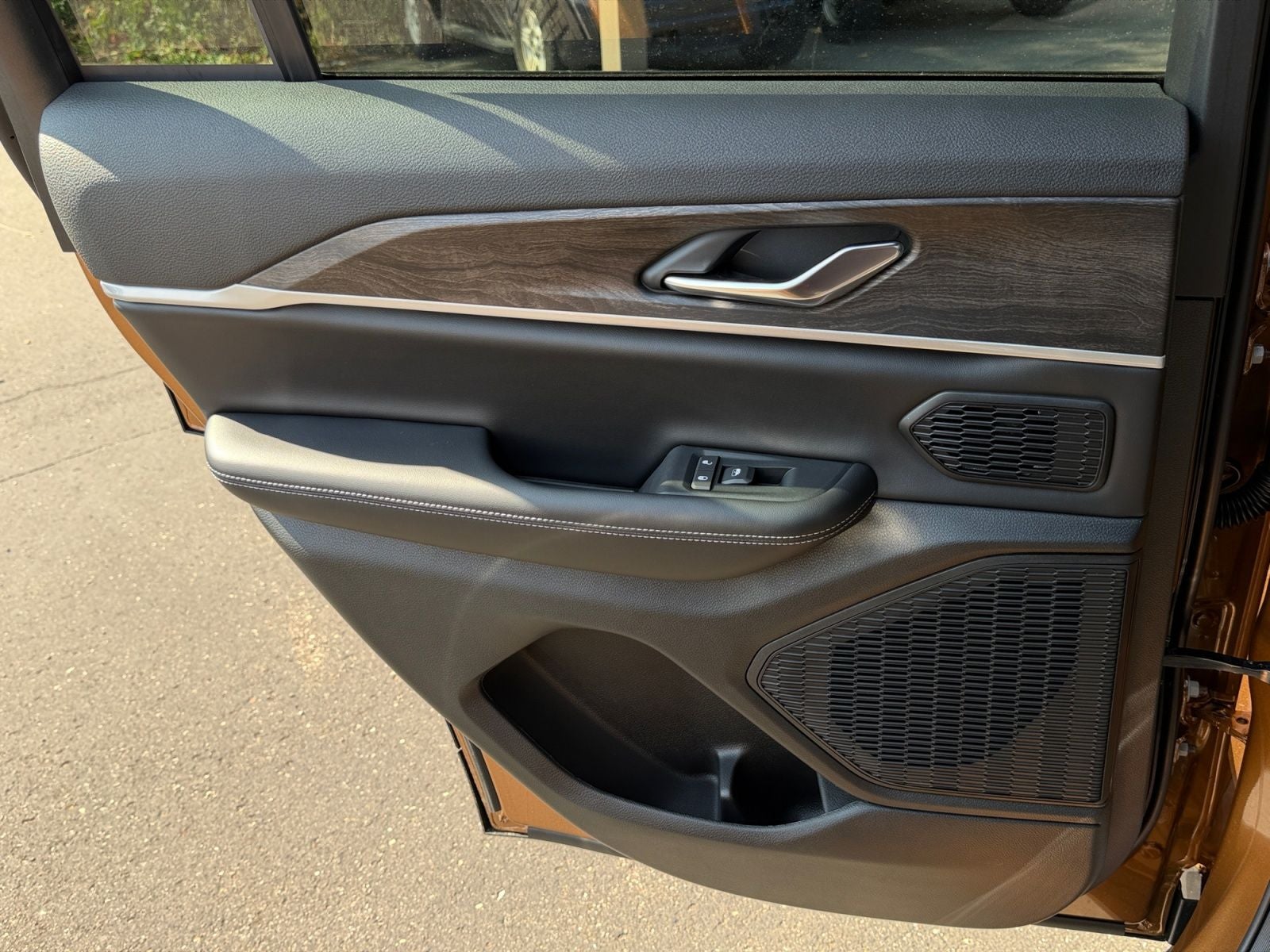 2027 Jeep Grand Cherokee GRAND CHEROKEE LIMITED 4X4
