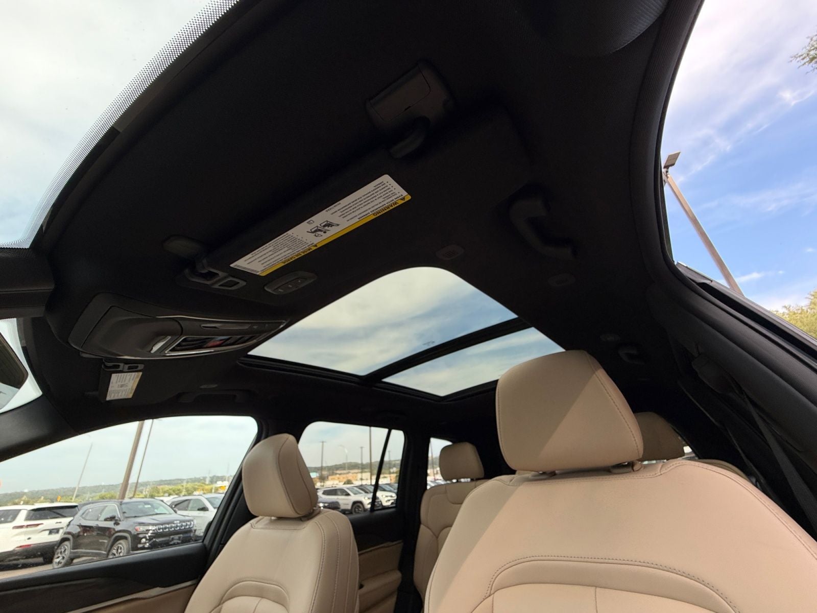 2027 Jeep Grand Cherokee GRAND CHEROKEE LIMITED 4X4