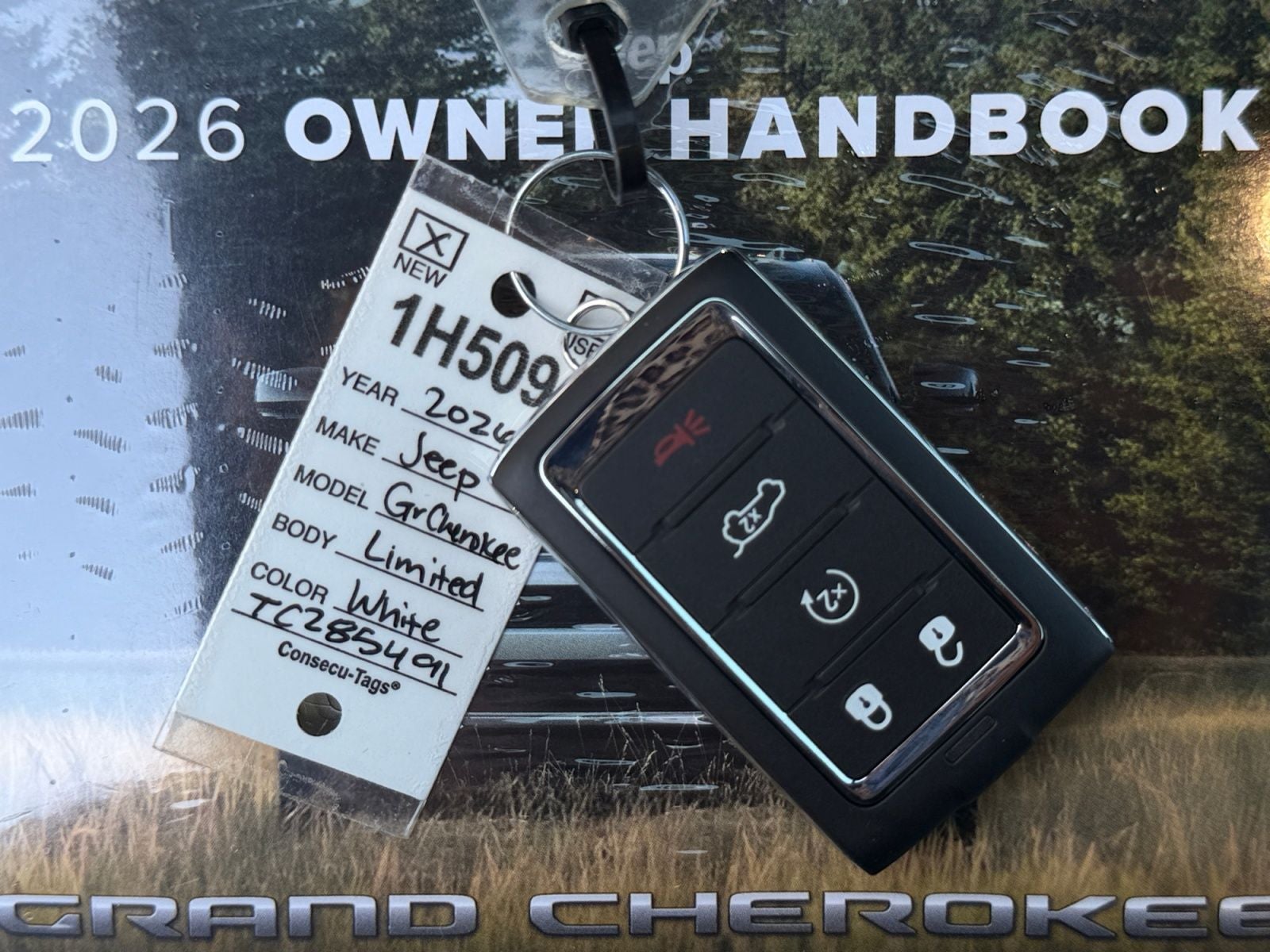 2026 Jeep Grand Cherokee GRAND CHEROKEE LIMITED 4X4