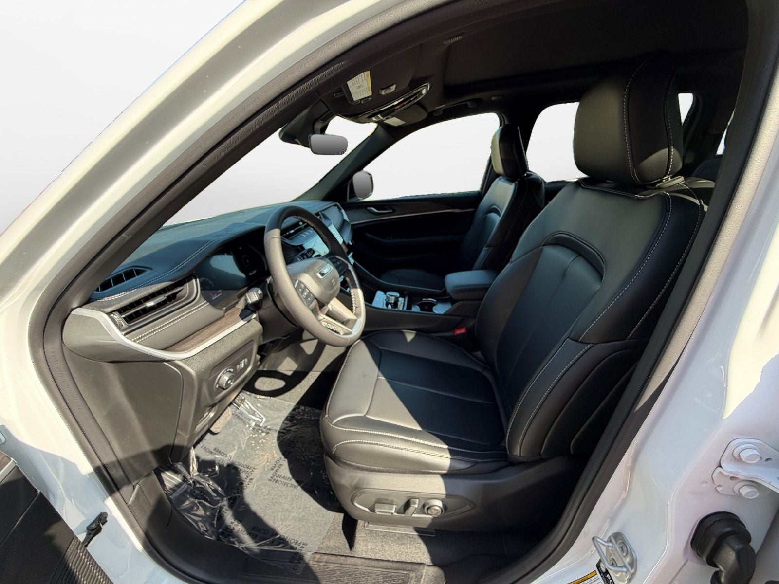 2027 Jeep Grand Cherokee GRAND CHEROKEE LIMITED 4X4